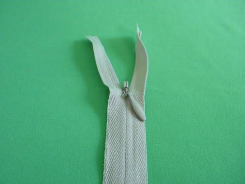 Pcs~8 of Ykk Invisible Zippers~Beige#572  