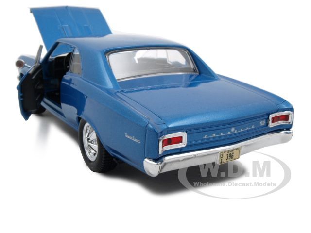 1966 CHEVROLET CHEVELLE SS 396 BLUE 124 DIECAST  