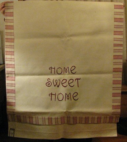 YANKEE CANDLE HOME SWEET HOME TABLE RUNNER  