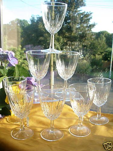 PRESSED GLASS 8 STARBURST AMPLE WINE GLASSES  