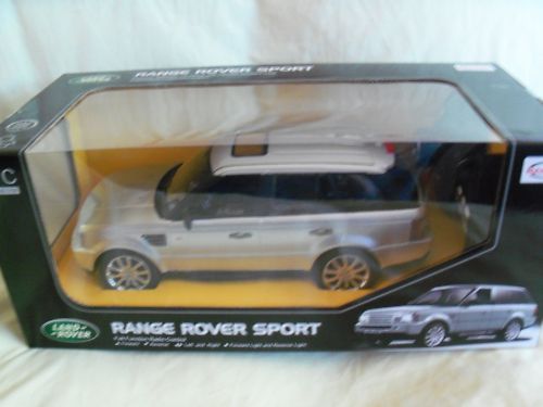 Rastar R/C Range Rover Sport Silver 114 Scale (New)  