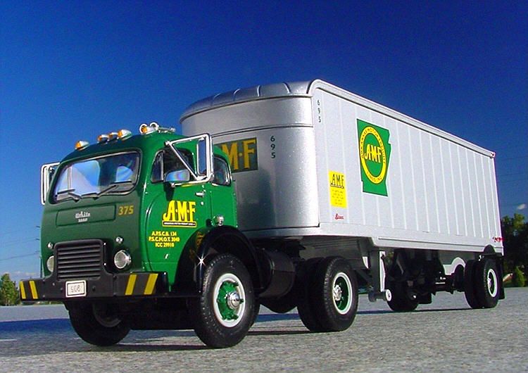 VR   1953 ARKANSAS MOTOR FREIGHT Truck   First Gear  