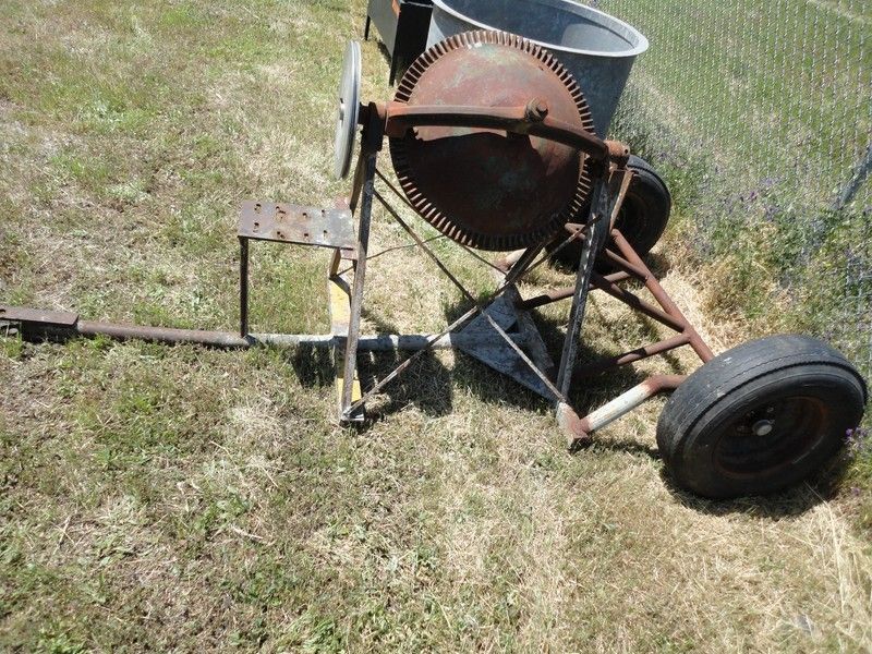 Portable Cement Mixer   Two Wheel Towable  