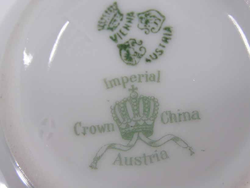 CROWN CHINA AUSTRIA ART DECO CREAMER  ROSES PATTERN  