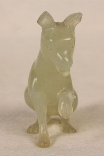 OLD ANTIQUE CHINESE HAND CARVED GREEN JADE JADEITE DOG FIGURINE FIGURE 