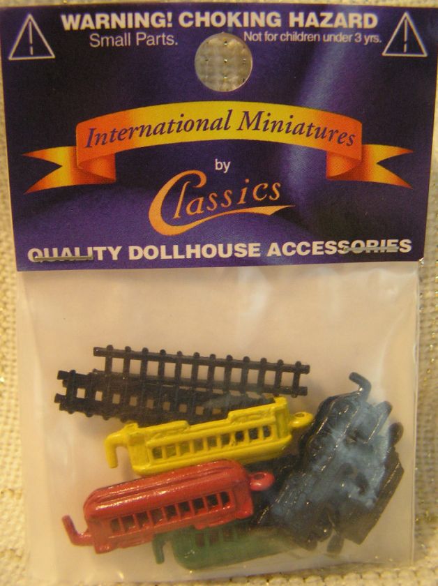   Mini Dollhouse Diecast Metal Train Set w/ tracks 731851653700  