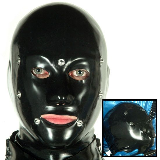 Please note the mask comes with a blindfold and mouthcover, but NO 