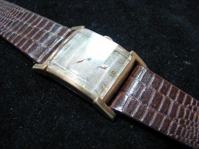 MENS 1940s DECO GRUEN TANQ MECHANICAL WRIST WATCH   NEEDS CLEANING 