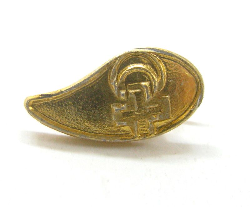 VINTAGE BLOOD DROP DONOR RED CROSS GILT PIN BADGE  