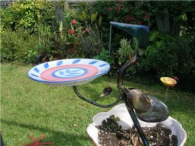 SET OF 2 IBIS UNIQUE METAL YARD ART   DISCOUNT  