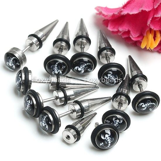   5x5x15mm for the spike Bead, 1mm for pin diameter, 6mm for pin length