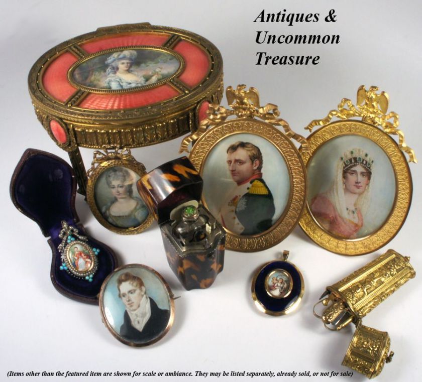 All items and photos are the express property of Antiques & Uncommon 