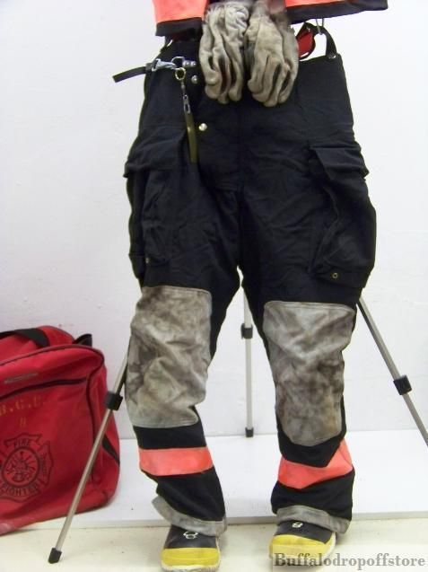 FIREFIGHTER BUNKER TURN OUT GEAR COAT PANTS GLOBE 8 BAG  