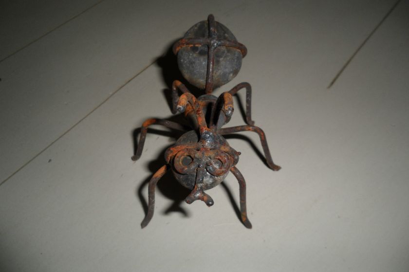 Metal Stone Rock Ant Yard Art Ornament  