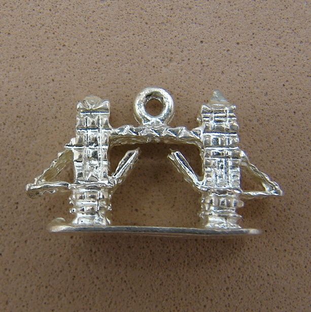 Vintage Sterling Silver London Bridge Bracelet Charm England  