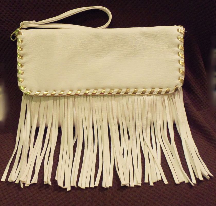 STEVE MADDEN HANDBAG~CROSSBODY~CLUTCH WESTERN FRINGE WHITE FAUX 