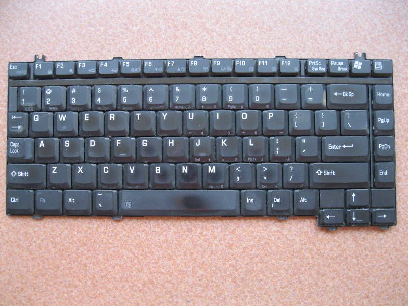 TOSHIBA SATELLITE M35X S161 LAPTOP KEYBOARD NSK T4301  