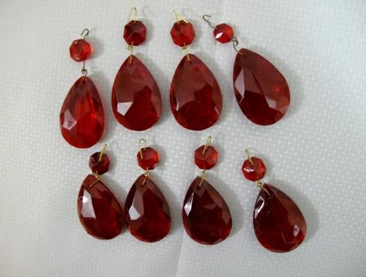 VINTAGE LOT 8 RED CRYSTAL GLASS LAMP/CHANDELIER TEARDROP PRISMS  