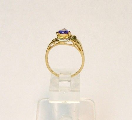 14K YELLOW GOLD .60cttw TRILLION CUT TANZANITE & DIAMOND RING *  