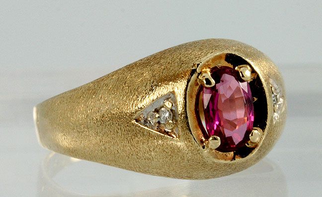   VINTAGE .35CT HOT PINK TOPAZ DIAMOND RING 14K YELLOW GOLD  